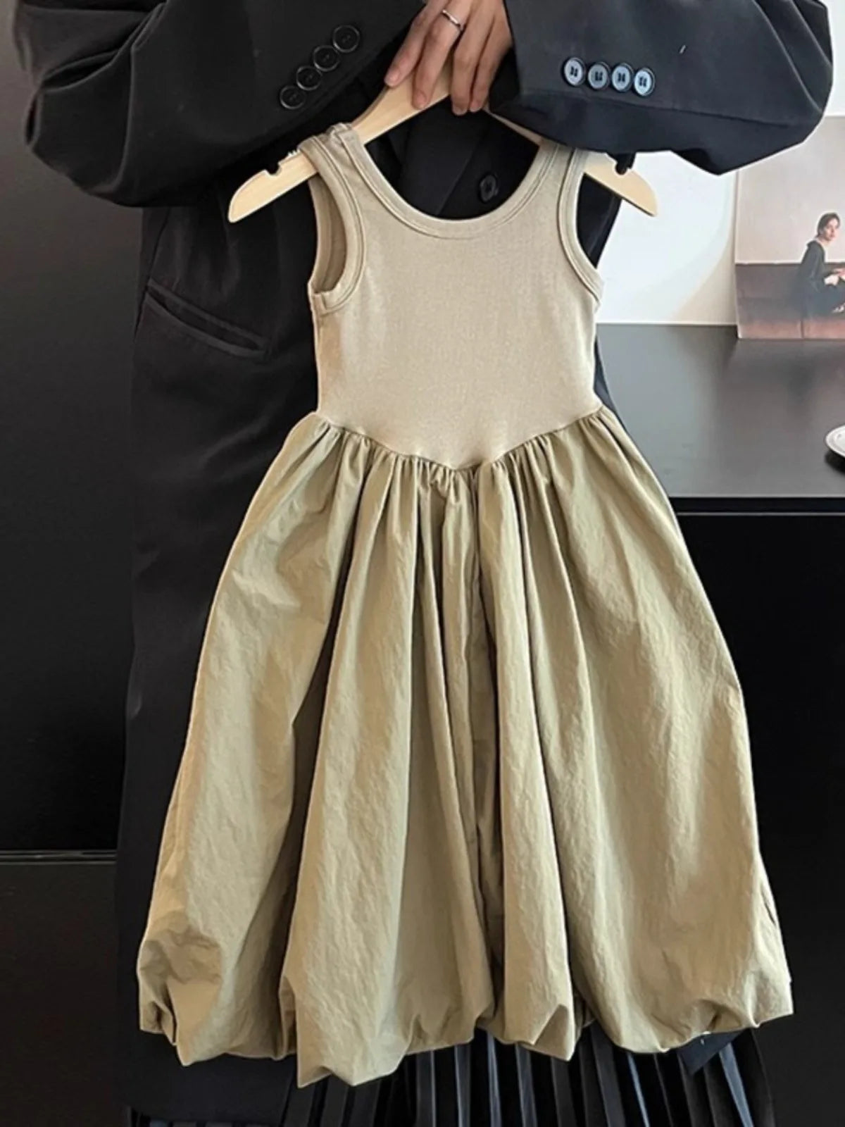 Girls Dress Summer New Splicing Backless Sleeveless Vest Skirt Holiday Beach Skirt Medium and Small Children