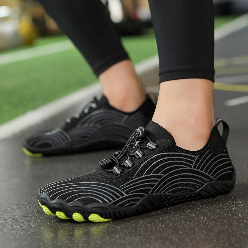 New Summer Swimming Water Shoes Unisex Beach Lightweight Soft Wading Sports Barefoot Upstream Surfing Camping Fishing Sneakers