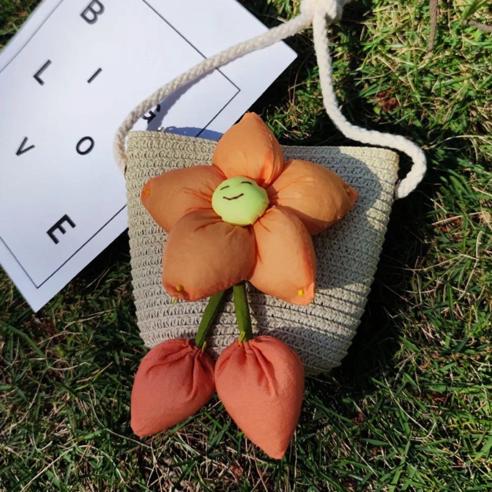 Flower Straw Baby Bags Handmade Summer Beach Women Girls Shoulder Bag Messenger Bag Kids Keys Coin Purse Princess Mini Handbag