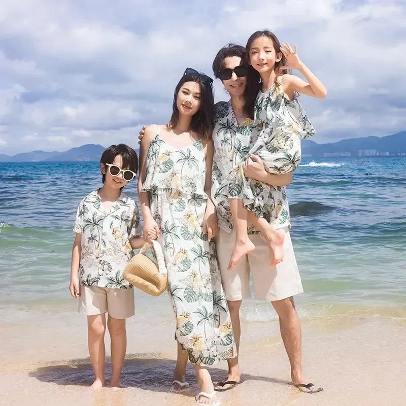 2025 Beach Family Matching Outfit Girl Dress Resort Couple Look Dad Son Sea Holiday Boy Clothes Vacation Mom And Daughter Summer