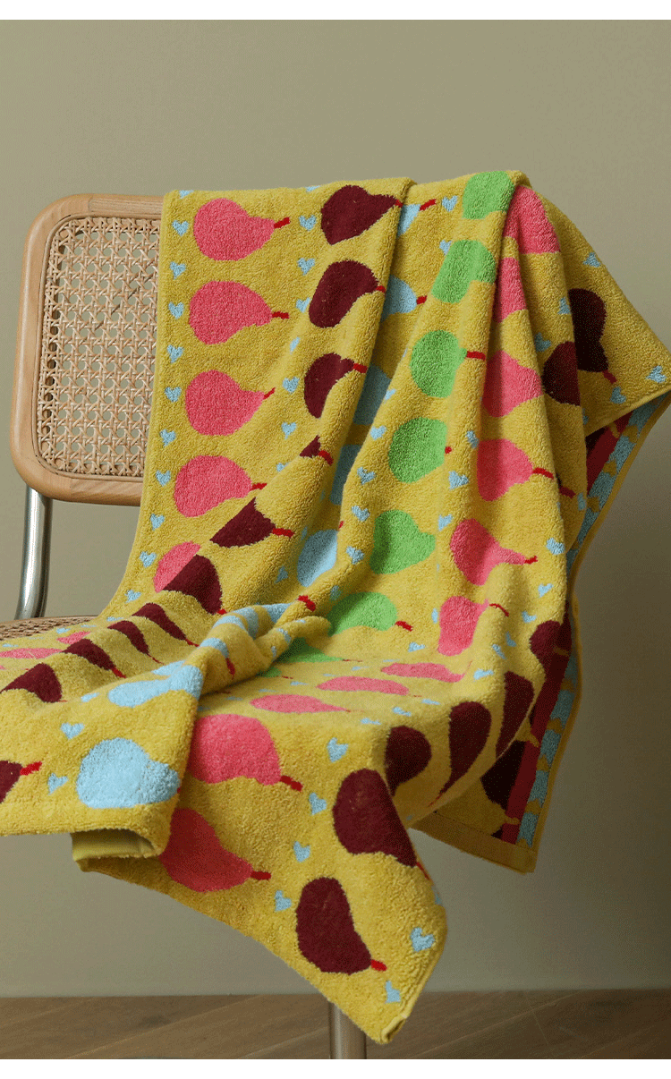Cute Graffiti  Pears Patter Cotton Soft Face Towel for Kids Absorbent Bath Towel Comfortable Cotton Household Towel Beach Towels