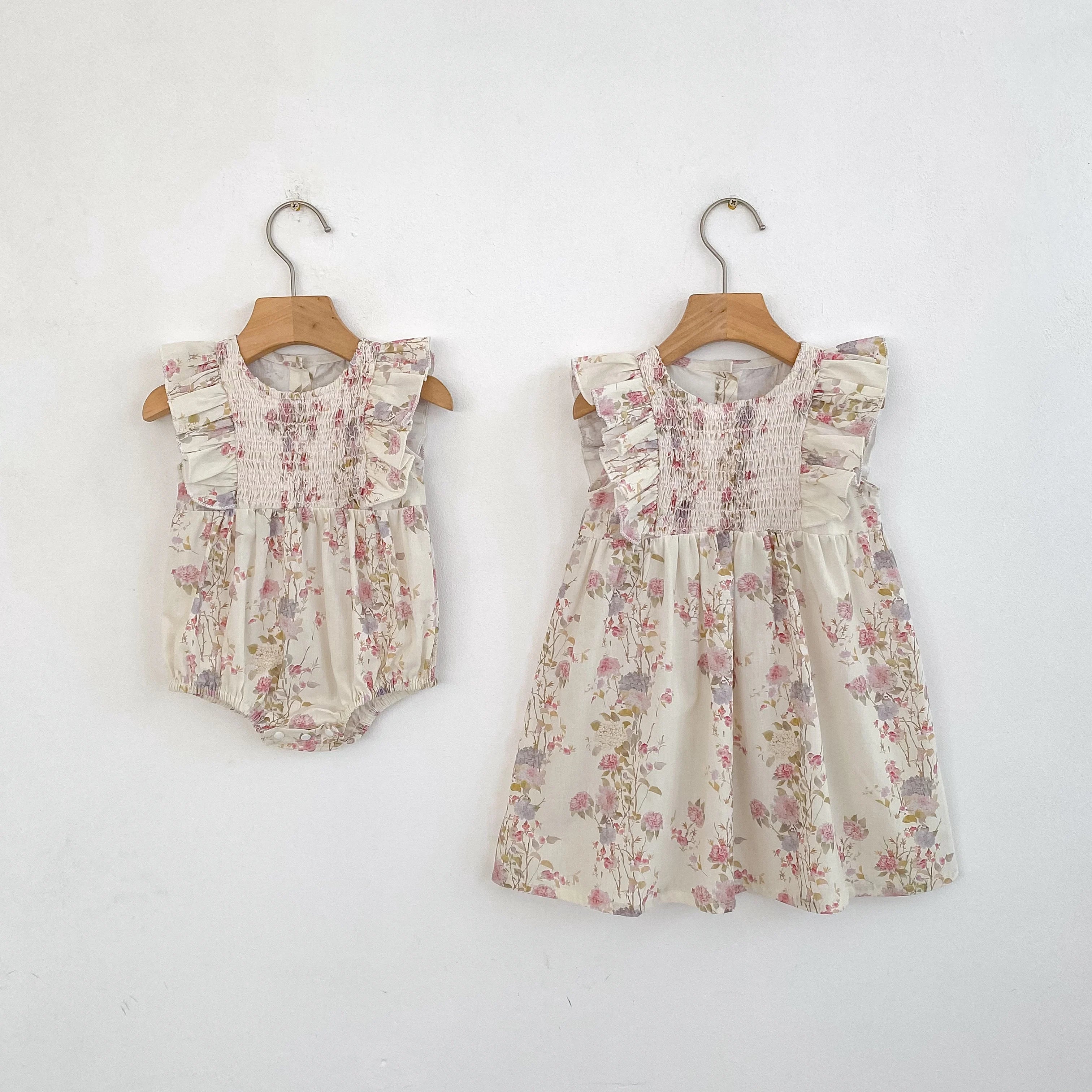 Girls Pink Floral Dress Ruffle Baby Romper Dress Summer Kids Short Sleeve Beach Dresses Toddler Bodysuit Sister Family Clothes