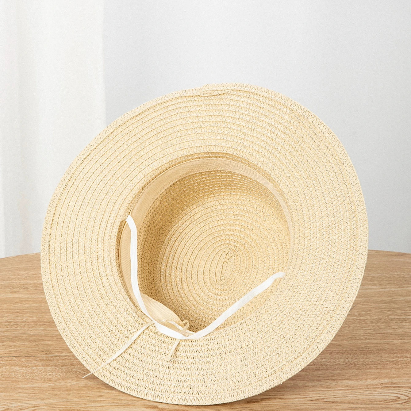 New summer and spring women's styles - Beach style - Wide-brimmed hat - - Casual vacation foldable straw hat - Sun hat
