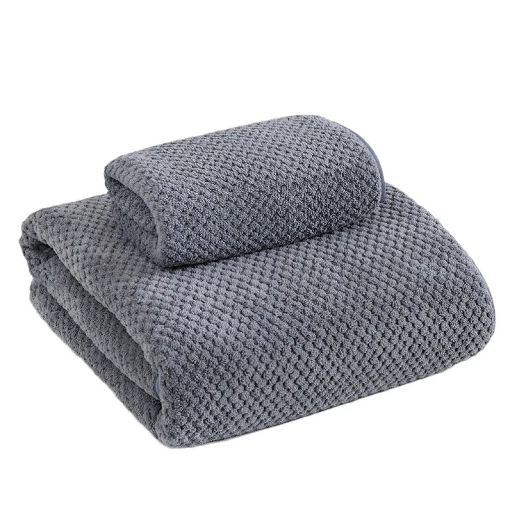 Boluoge large bath towel, thickened absorbent quick drying beach towel, coral fleece bath towel,  household adult towel