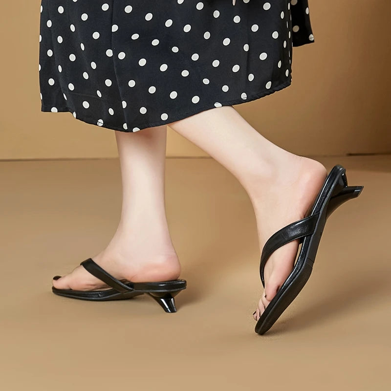 AIYUQI 2026 New Women's Slippers High-Heeled Fashionable Flip-Flops Women Plus Size Summer Round Toe Beach Shoes Girl