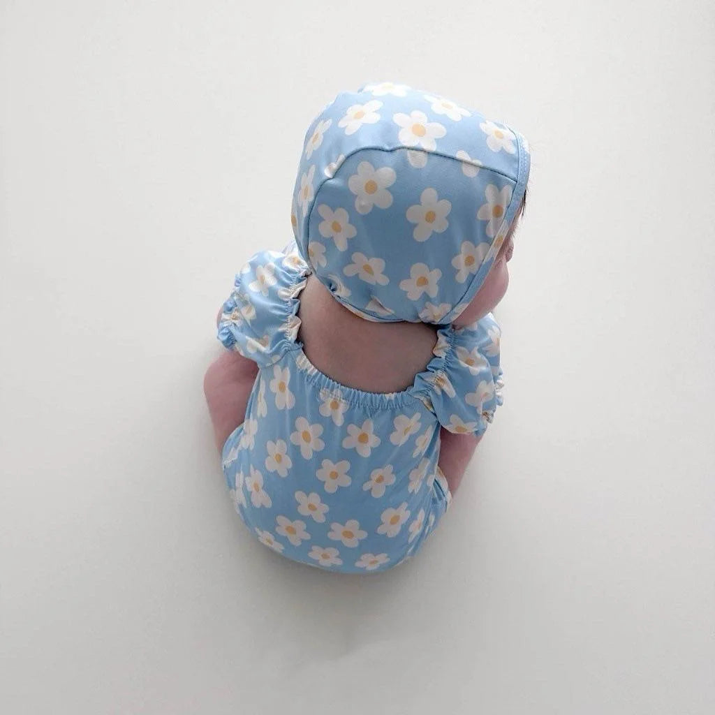 New Baby Swimsuit 2025 Summer Korean  Ins Infant Jumpsuit Seaside Climbing Suit Swimming Clothes wiht Hat