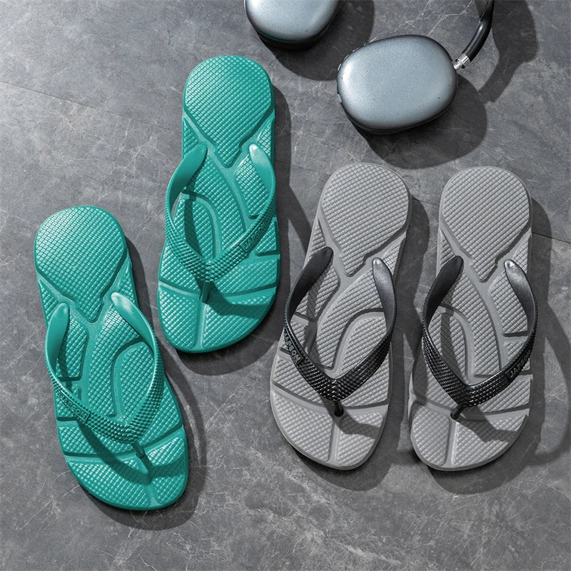 Fashion Black Massage Slippers Men Flip Flops Sale Big Size 50 Casual Slides Men Non Slip Beach Slippers for Men Chanclas Hombre