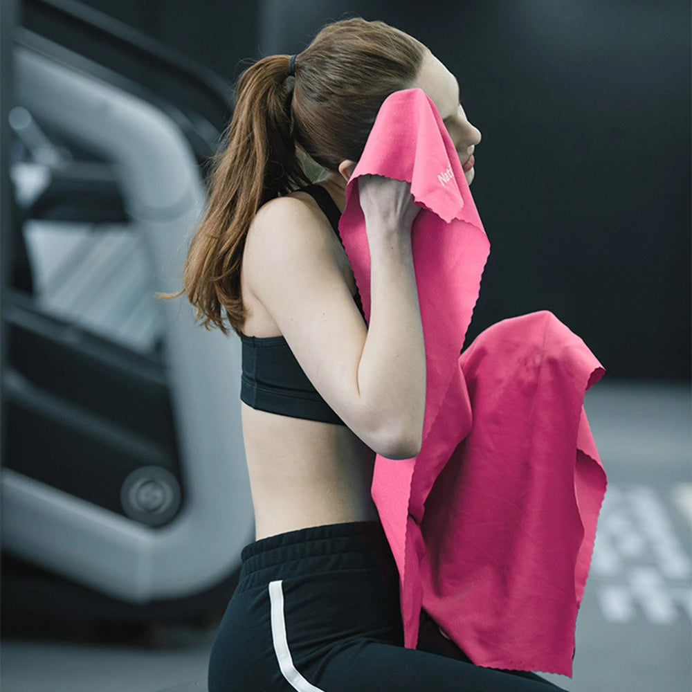 Naturehike Quick Drying Absorbent Bath Towel, Backpacking Hiking, Swimming Towel Compact Travel, Breathable Beach Gym Yoga Towel