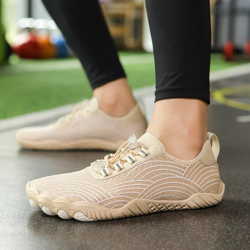 New Summer Swimming Water Shoes Unisex Beach Lightweight Soft Wading Sports Barefoot Upstream Surfing Camping Fishing Sneakers