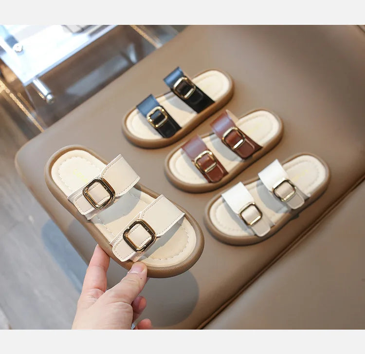 New Summer Slippers Boy Fashion Thick Bottom Flip Flops for Children Cut-outs Girls Beach Shoes