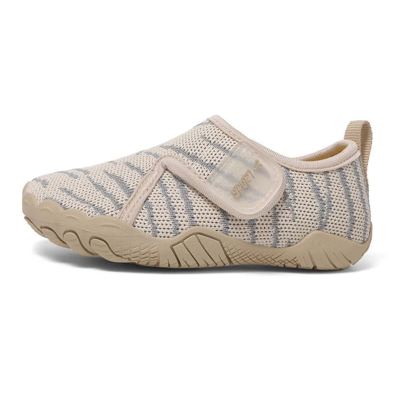 Water Shoes Kids Walking Barefoot Boy Girl Quick Dry Non-slip Beach Sneakers Children Swimming Light Aqua Shoes Outdoor Garden