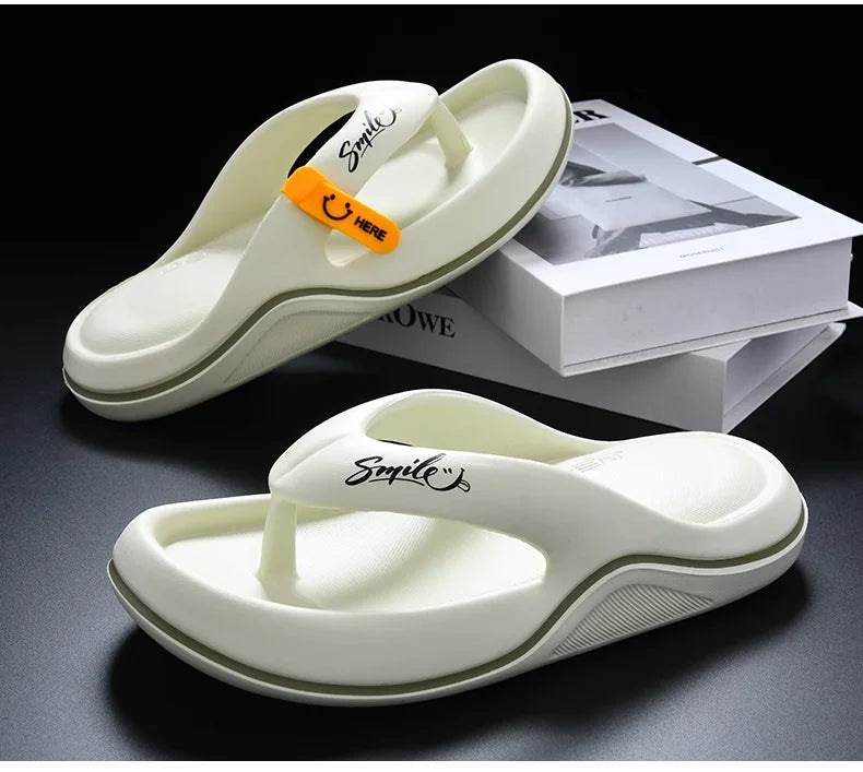 New Man Women Slippers Flip Flops Indoor Outdoor Beach Sandals Super Soft Bottom Slides Non-slip Thick Soled Men Slippers