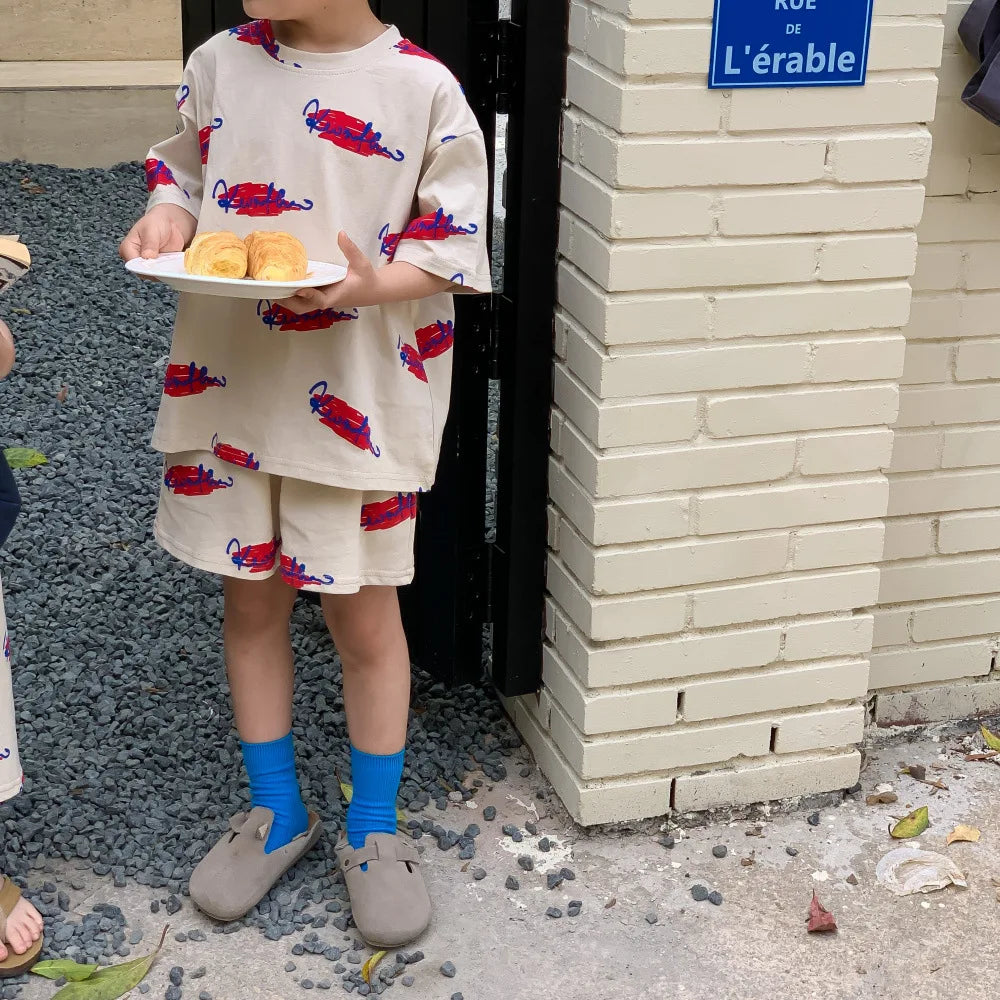 9000 Brother and Sister Clothes Summer New Korean Alphabet Graffiti Girl's Long T-shirt Dress Or Boy's Two Piece Suit