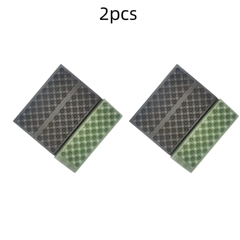 Folding Camping Mat Seat Waterproof XPE Foam Seat Cushion Poatable Picnic Pad Beach Chair for Hiking Fishing Mountaineering