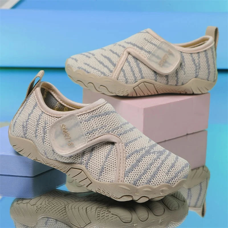 Water Shoes Kids Walking Barefoot Boy Girl Quick Dry Non-slip Beach Sneakers Children Swimming Light Aqua Shoes Outdoor Garden