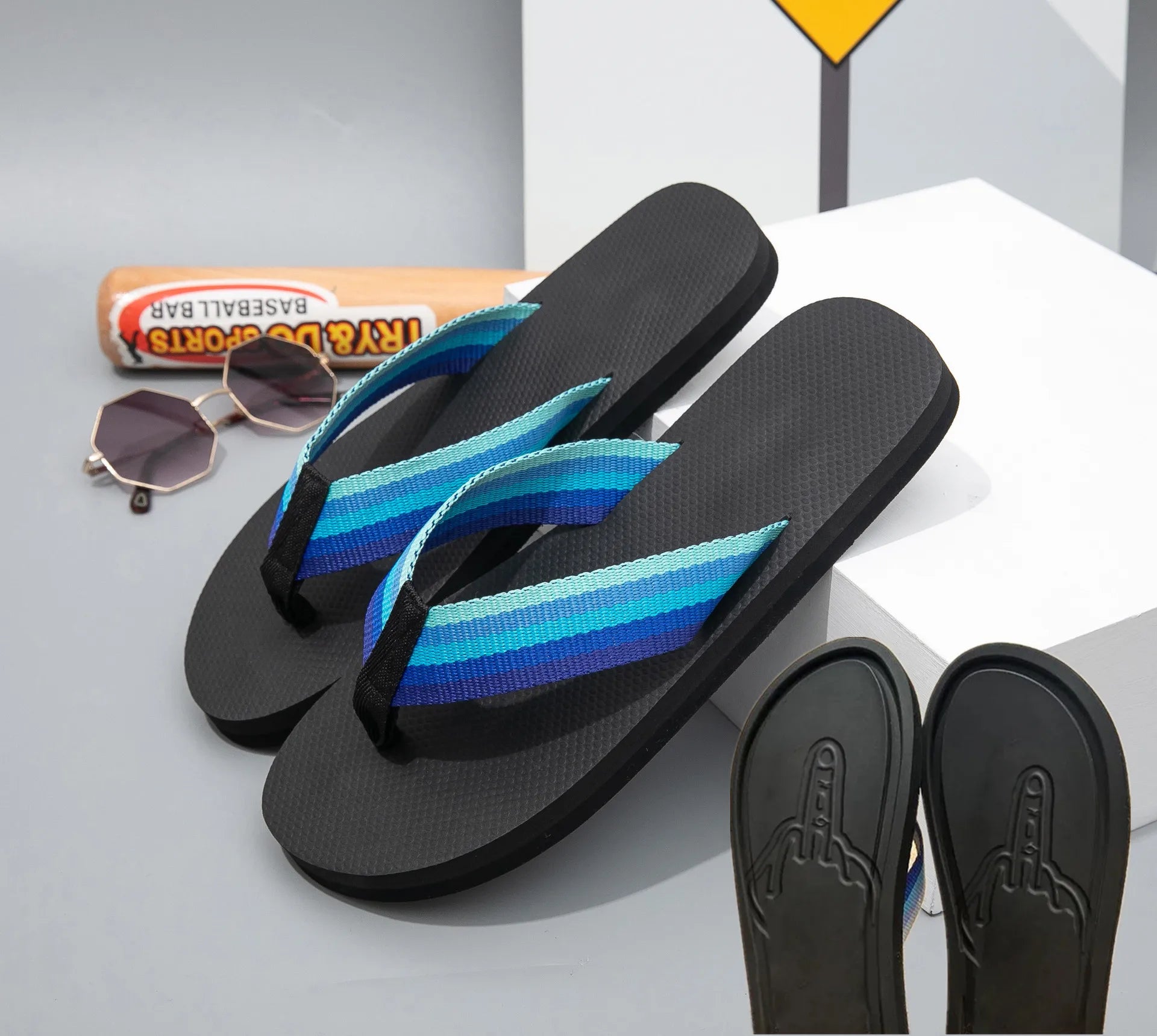 Funny Flip Flops New Thick Sole Flat Casual Summer Beach Outdoor Sandals Figure With Legs Non Slip Comfortable Walking In Stock