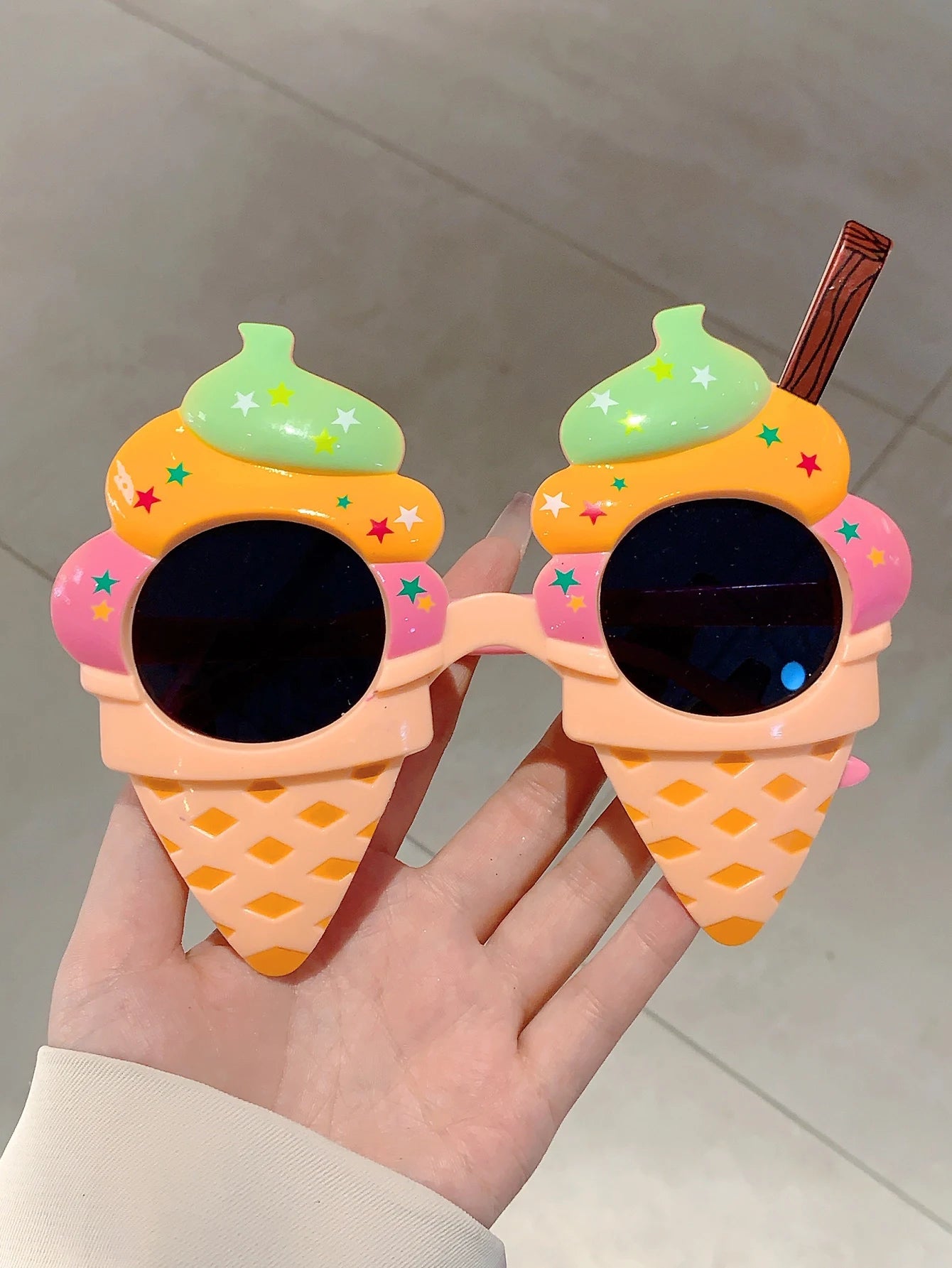 KAMMPT Novelty Party Shades Fun Hawaiian Tropical Fancy Photo Props Eyewear Summer Beach Party Decor Crazy Glasses for Adults