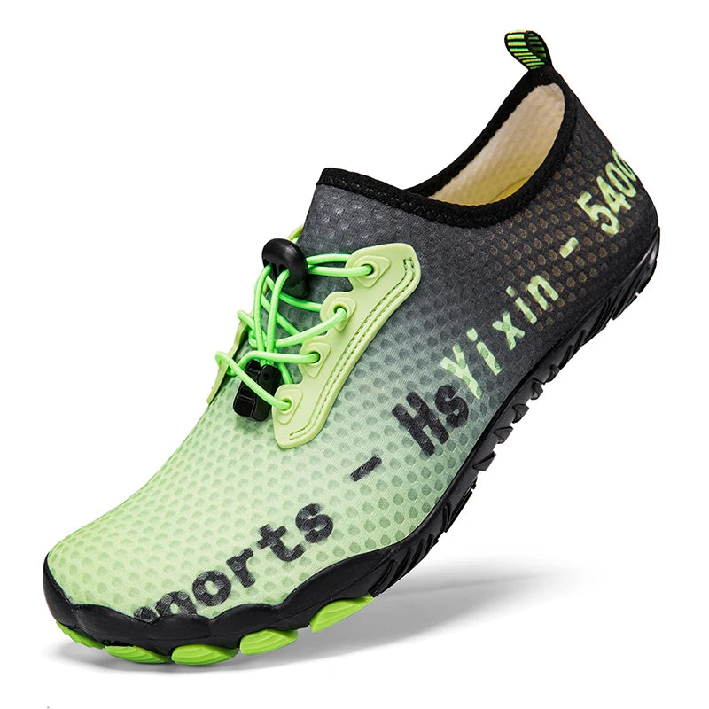 Breathable Boys and Girls Aqua Shoes Anti-Bump Toe Drainage Design Outdoor Hiking and Wading Water Shoes Barefoot Shoes
