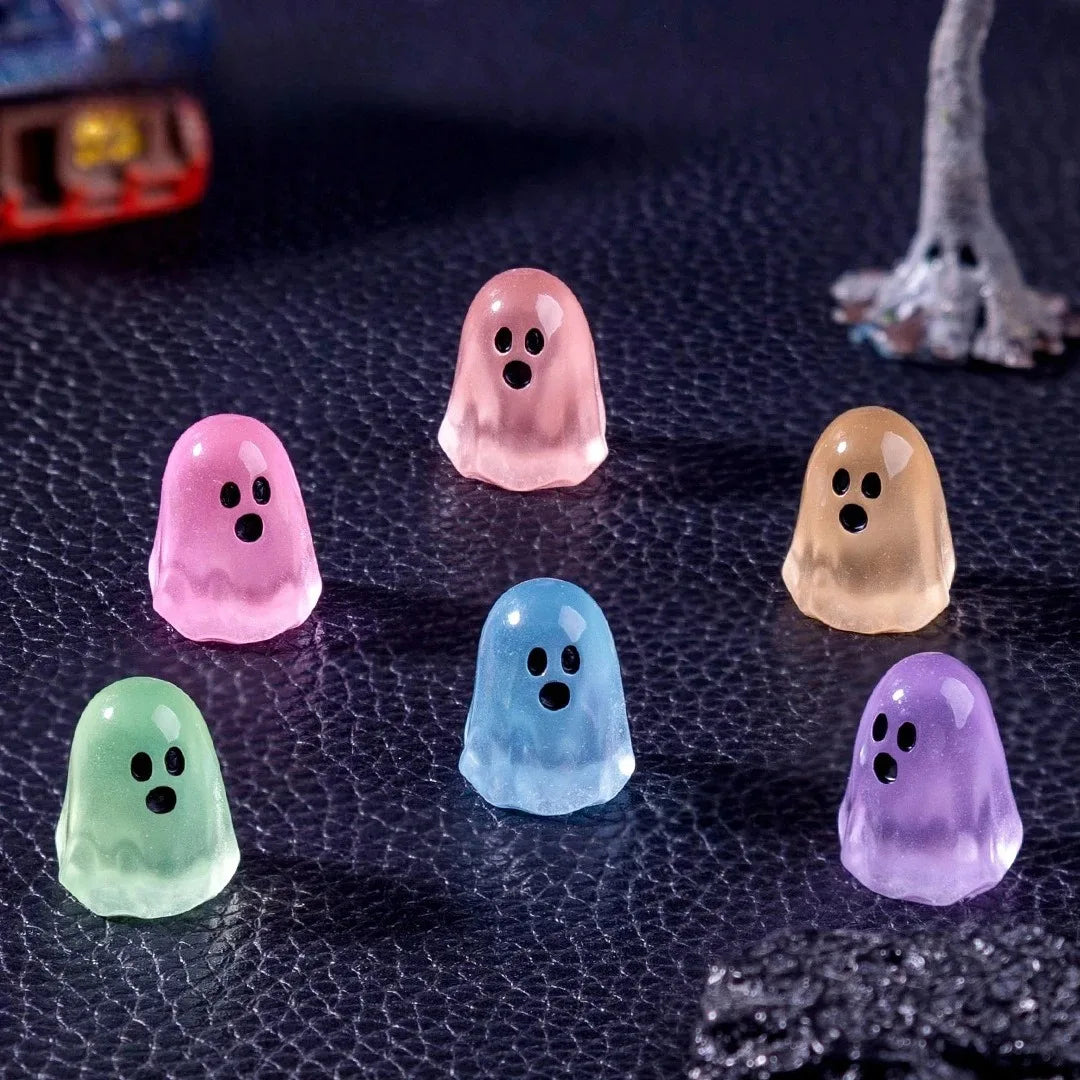 10/20/50pcs Luminous Ghost Figures - Glowing At Night Mini Action Figure Micro Landscape Miniatures, for Halloween Decoration