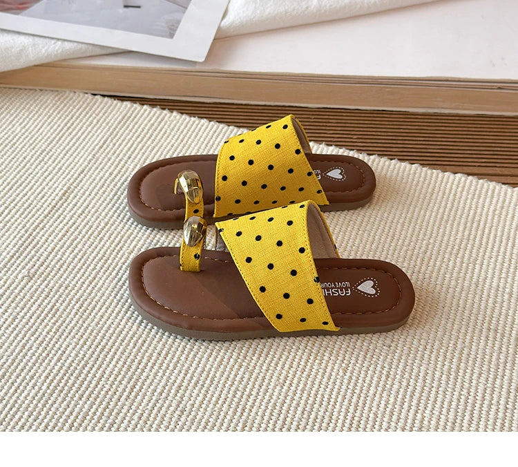 Kids Polka Dot Flip Flops Summer Open Toe Sandals with Metal Buckle Non-slip Soft Sole Beach Slippers for Girls 2026 New 26-36