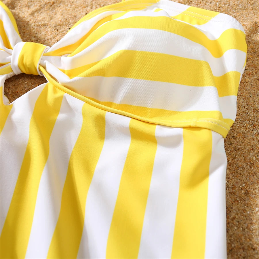 Dinosaurs Swimwear Family Matching Outfits V-Neck Mother Daughter Swimsuits Mommy and Me Dresses Clothes Father Son Swim Shorts
