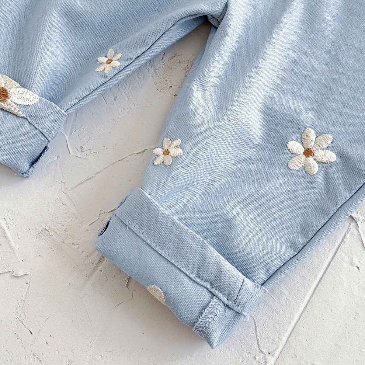 Summer Hot Baby Suspender Pants Sleeveless Flower Embroidery Loose Overalls Romper Girls Jumpsuits Boys Clothes with Pockets