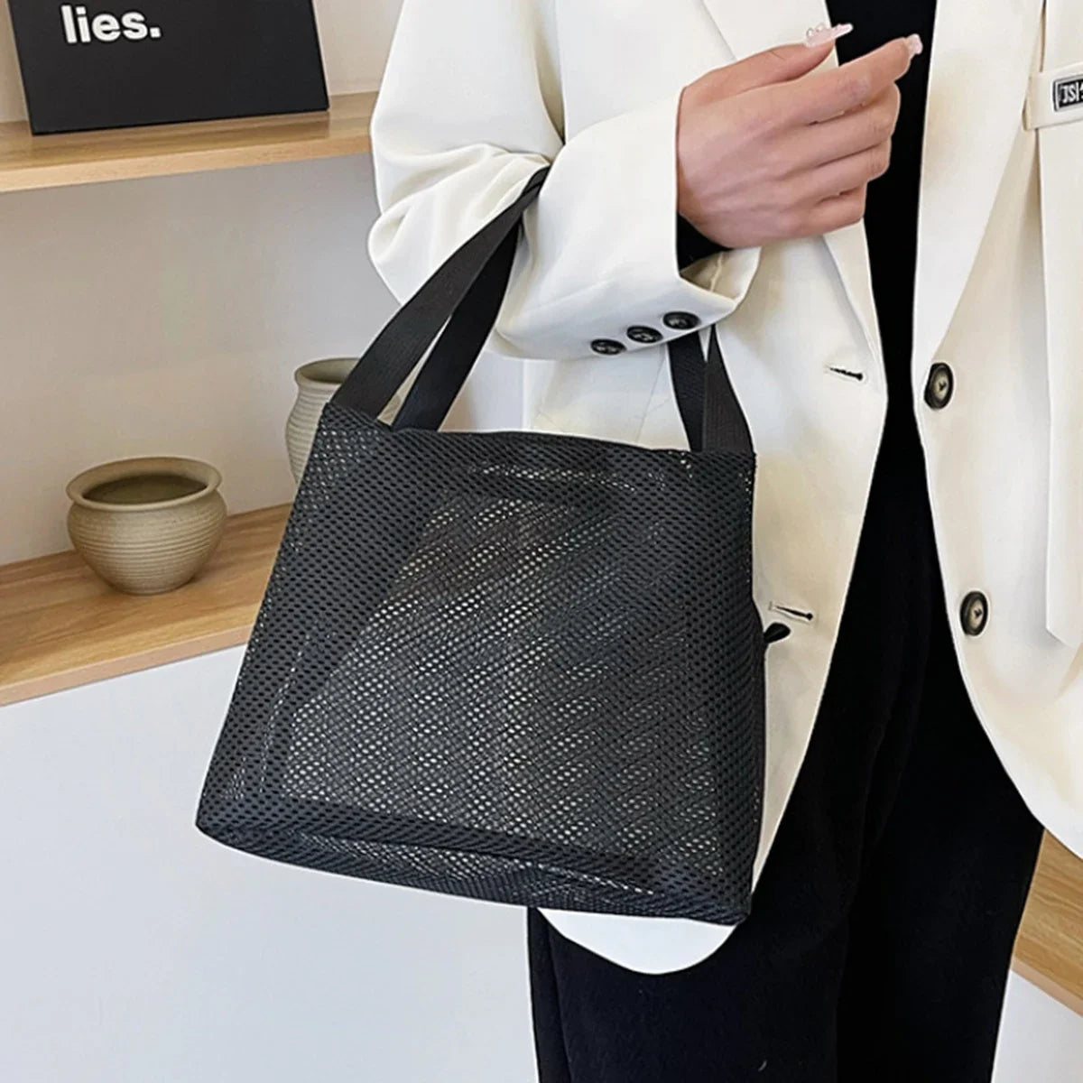 Large Capacity Travel Mesh Bag Portable Cosmetic Zipper Pouch with Handle New Design Makeup Toiletry Beach Bag