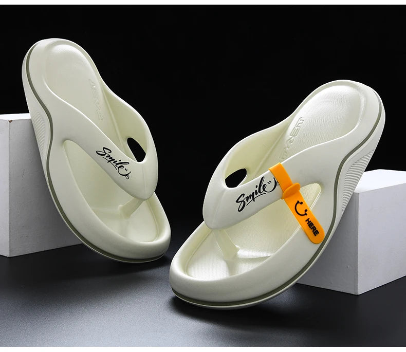 New Man Women Slippers Flip Flops Indoor Outdoor Beach Sandals Super Soft Bottom Slides Non-slip Thick Soled Men Slippers