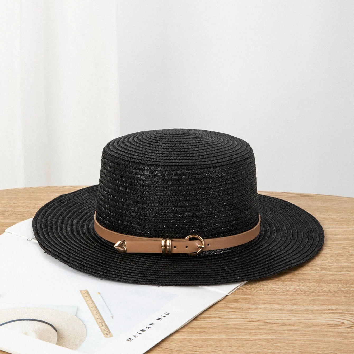 New summer and spring women's styles - Beach style - Wide-brimmed hat - - Casual vacation foldable straw hat - Sun hat