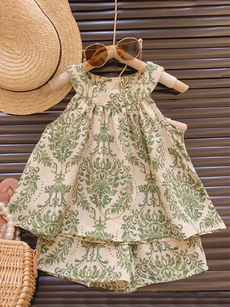 2024 New Girls Outfit Summer Small Floral Halterneck Sleeveless Suspender Set Girl Refreshing Shorts Two-Piece Set