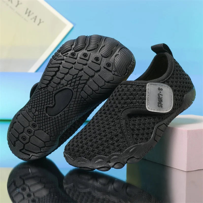 Water Shoes Kids Walking Barefoot Boy Girl Quick Dry Non-slip Beach Sneakers Children Swimming Light Aqua Shoes Outdoor Garden