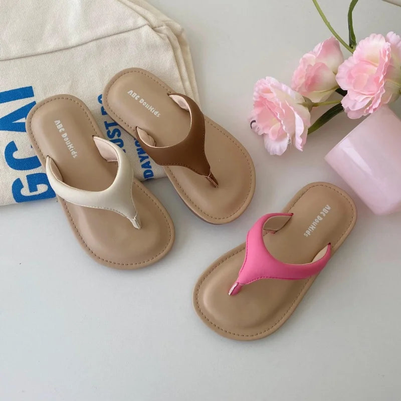 2026 New Legged Children's Sandals Girls' Flip flops Beach Vacation Flat Shoes Solid Color Summer Amorous Feelings