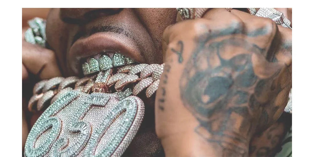 RACHELZ Hip Hop Single Teeth Grillz Fangs Top Bottom Punk Glossy Tooth Caps For Women Men Halloween Vampire Cosplay Gift