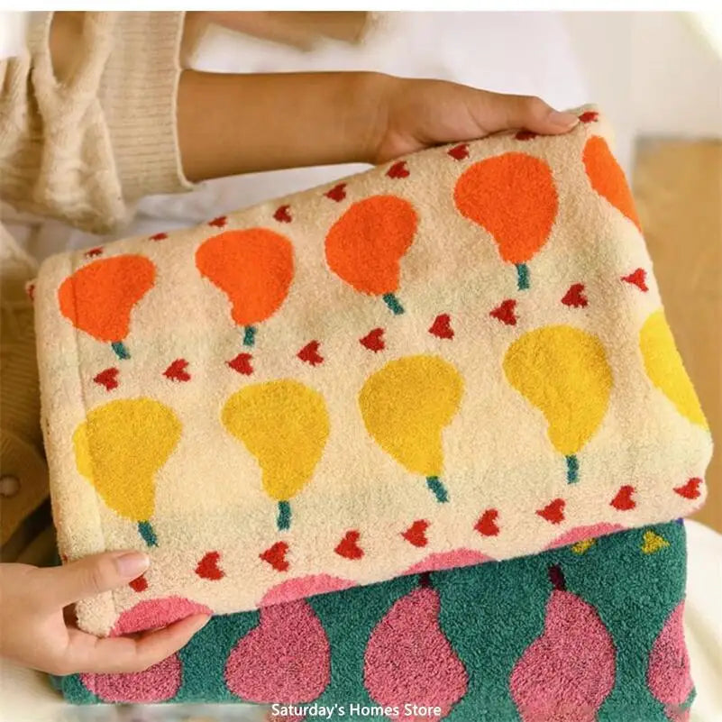 Cute Graffiti  Pears Patter Cotton Soft Face Towel for Kids Absorbent Bath Towel Comfortable Cotton Household Towel Beach Towels