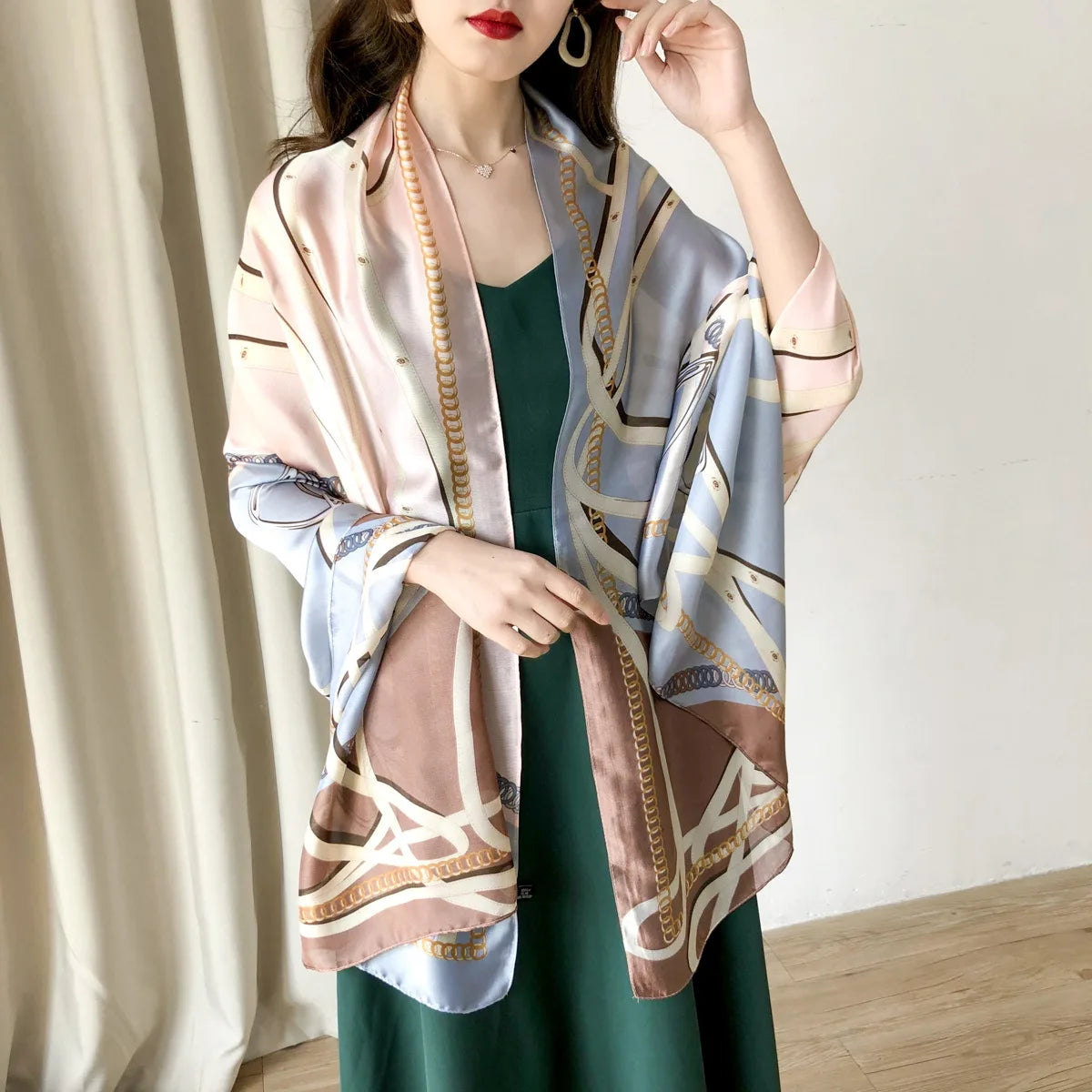 Travel Beach Scarve Bikini Large Sunscreen Shawl Design Floral Sarong Wrap Scarf Women Luxury Swimsuit Bathing Cover-up 90x180cm