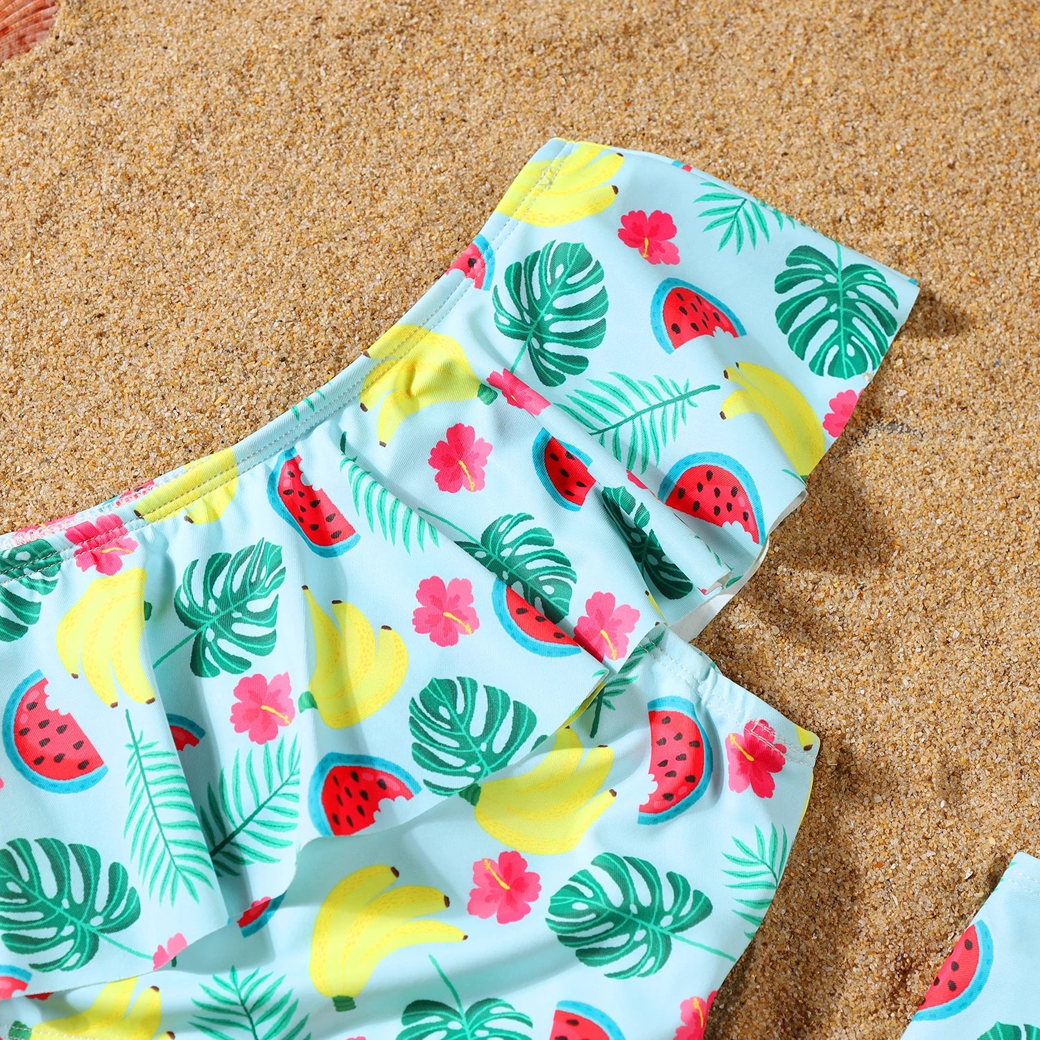 2023 Leaf Swimsuits Family Matching Outfits Look One-Piece Mother Daughter Swimwear Mommy and Me Clothes Father Son Swim Shorts