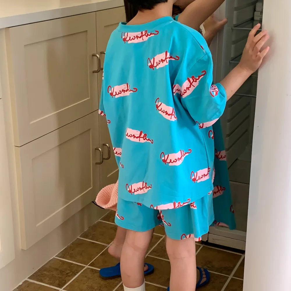 9000 Brother and Sister Clothes Summer New Korean Alphabet Graffiti Girl's Long T-shirt Dress Or Boy's Two Piece Suit