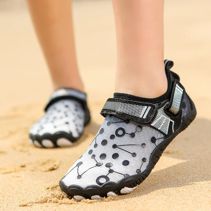 Water Shoes Children's Beach Shoes Quick-Drying Breathable Barefoot Swimming Water Shoes Outdoor Sneakers River Slippers Water S